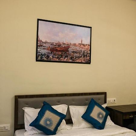 Hotel Vrc Mumbai Dış mekan fotoğraf