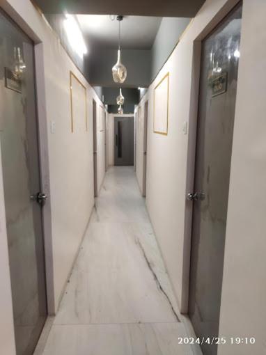 Hotel Vrc Mumbai Dış mekan fotoğraf