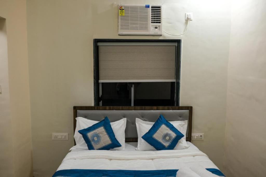 Hotel Vrc Mumbai Dış mekan fotoğraf